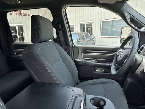 Used 2026 RAM 2500 Big Horn AWD/4WD image 10