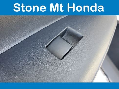 Used 2025 Toyota Corolla LE image 13