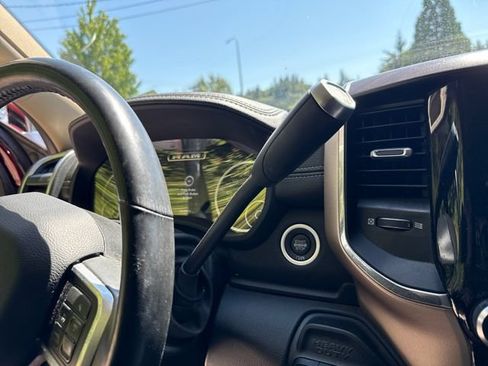 Used 2022 RAM 3500 Laramie AWD/4WD image 21