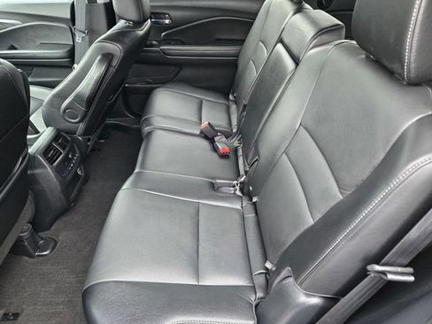 Used 2021 Honda Pilot Special Edition image 10
