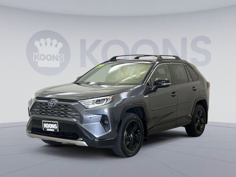 Used 2019 Toyota RAV4 XSE image 1