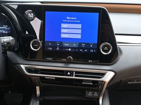 Used 2025 Lexus RX 350 FWD w/ Technology Package image 28