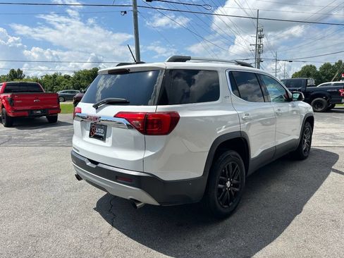 Used 2019 GMC Acadia SLT FWD image 9