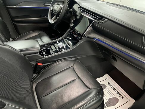 Used 2023 Jeep Grand Cherokee Overland image 66