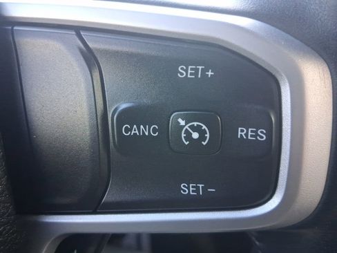 Used 2020 RAM 1500 Big Horn image 25