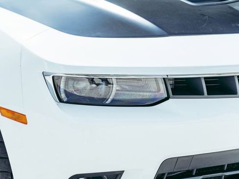 Used 2015 Chevrolet Camaro SS w/ SS Performance Package image 46