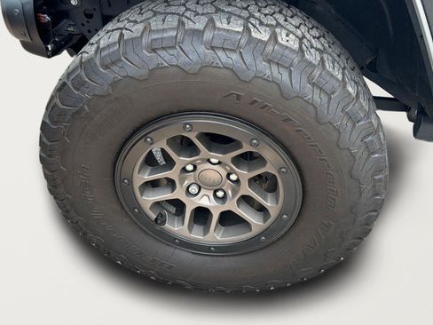 Used 2023 Jeep Wrangler Unlimited Rubicon 392 w/ Xtreme Recon 35" Tire Package AWD/4WD image 28