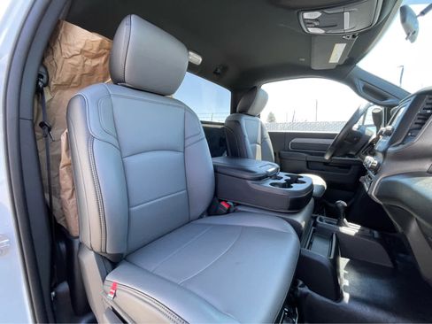 Used 2024 RAM 3500 Tradesman image 25