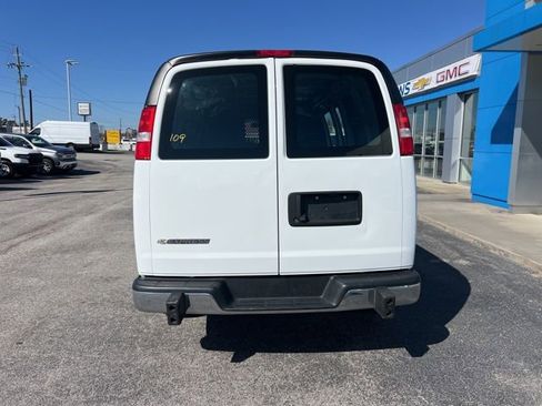 Used 2024 Chevrolet Express 2500 w/ Driver Convenience Package RWD image 11