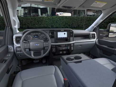 New 2026 Ford F250 XL RWD image 9