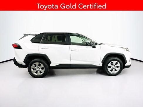Certified 2023 Toyota RAV4 LE AWD/4WD image 9