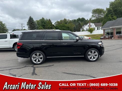 Used 2023 Ford Expedition Platinum image 6