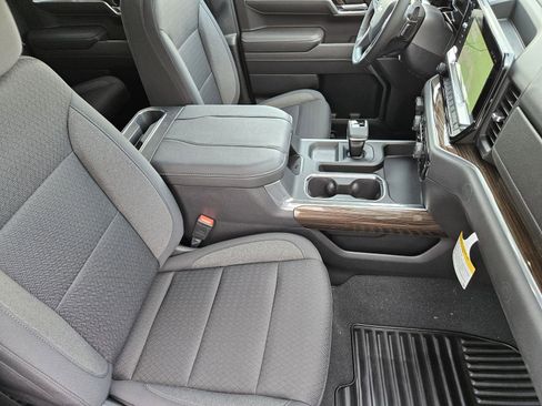 New 2026 Chevrolet Silverado 1500 LT RWD image 16