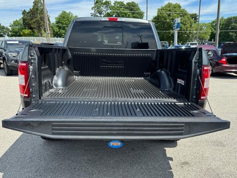 Used 2018 Ford F150 XLT w/ Equipment Group 302A Luxury AWD/4WD image 6