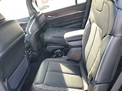 New 2025 Jeep Grand Cherokee L Summit image 15