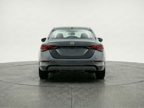 Used 2025 Nissan Sentra SV image 7