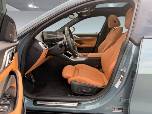 Certified 2025 BMW M440i image 5