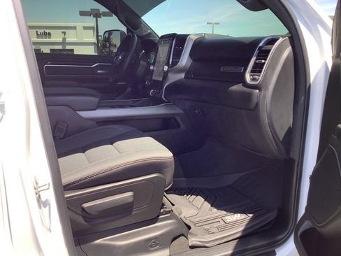 Used 2023 RAM 1500 Big Horn AWD/4WD image 39