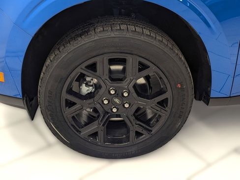 New 2026 Ford Maverick XLT w/ XLT Luxury Package image 9