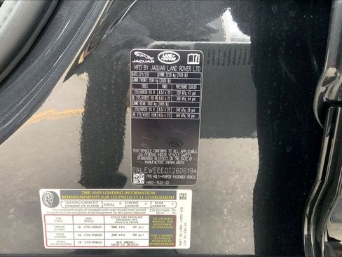 New 2026 Land Rover Defender 110 V8 image 18