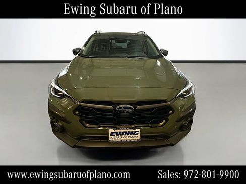 Used 2024 Subaru Crosstrek 2.5i Limited w/ Popular Package #4A AWD/4WD image 2