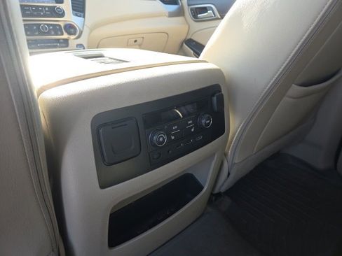 Used 2018 GMC Yukon Denali w/ Denali Ultimate Package image 17