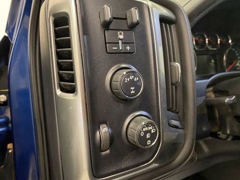 Used 2019 Chevrolet Silverado 3500 LTZ w/ Duramax Plus Package image 31