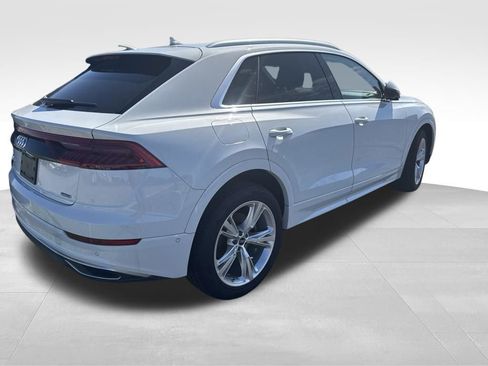 Used 2023 Audi Q8 Premium Plus w/ Premium Plus Package AWD/4WD image 3
