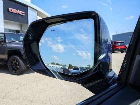 New 2026 GMC Yukon Elevation w/ Elevation Premium Package AWD/4WD image 35