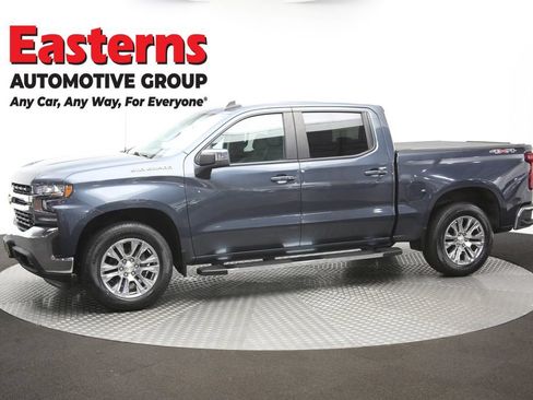 Used 2020 Chevrolet Silverado 1500 LT w/ Convenience Package AWD/4WD image 56