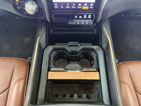 Used 2022 RAM 1500 Limited AWD/4WD image 22
