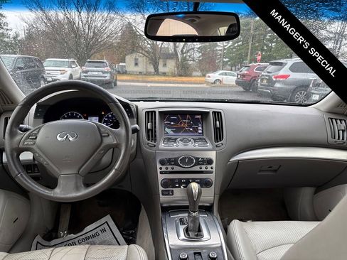 Used 2012 INFINITI G37 x w/ Premium Pkg image 18