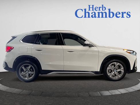 Used 2023 BMW X1 xDrive28i w/ Convenience Package image 11