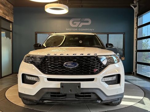 Used 2020 Ford Explorer ST w/ Premium Technology Package AWD/4WD image 8