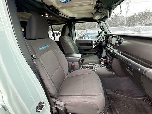 Used 2023 Jeep Wrangler Unlimited Rubicon 4xe w/ Cold Weather Group image 33