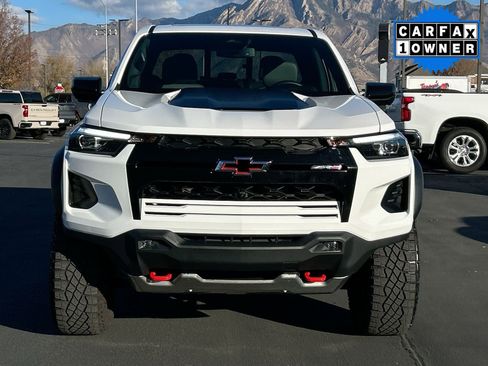 Used 2023 Chevrolet Colorado ZR2 w/ ZR2 Convenience Package III image 9