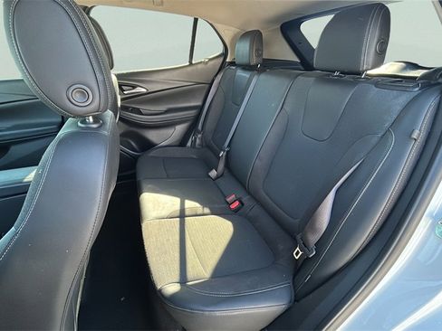 Used 2020 Buick Encore GX Preferred w/ Cold Weather Comfort Package image 16