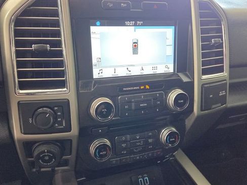 Used 2016 Ford F150 Lariat w/ Equipment Group 502A Luxury image 19