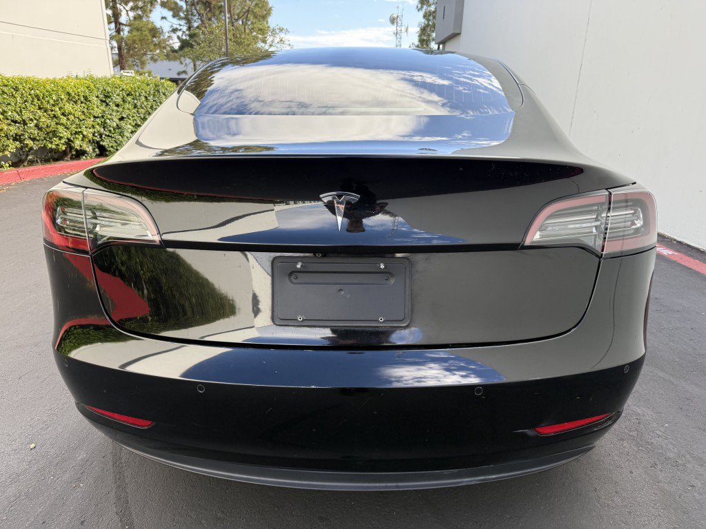Used 2020 Tesla Model 3 Long Range AWD/4WD image 9