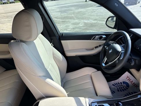 Used 2022 BMW X5 xDrive40i image 21
