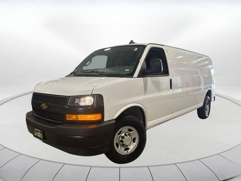 Used 2024 Chevrolet Express 2500 2500 image 10