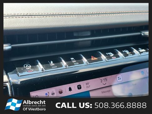 Used 2022 Jeep Grand Cherokee Summit w/ Adv Protech Group IV AWD/4WD image 27