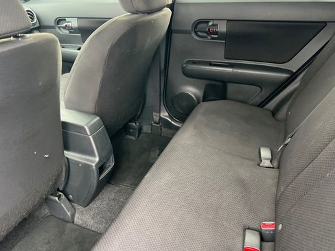 Used 2009 Scion xB image 9