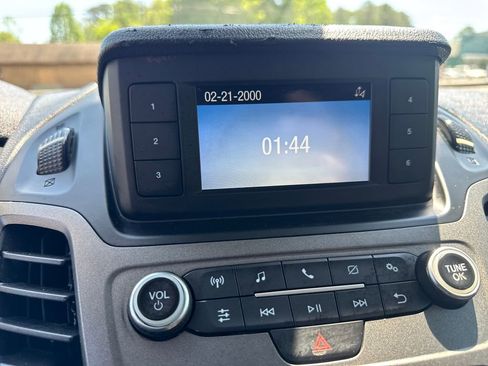 Used 2019 Ford Transit Connect XL FWD image 20