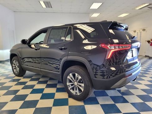 New 2026 Chevrolet Equinox LT w/ Convenience Package II image 8