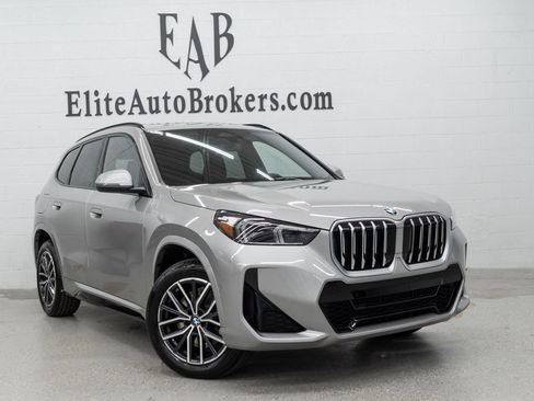 Used 2026 BMW X1 xDrive28i w/ M Sport Package AWD/4WD image 49
