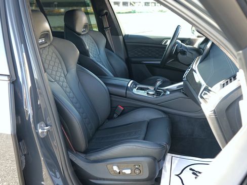 Used 2021 BMW X5 M w/ Competition Package AWD/4WD image 36