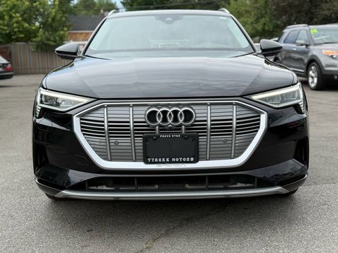 Used 2019 Audi e-tron Premium Plus image 65