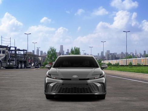 New 2026 Toyota Camry SE AWD/4WD image 17