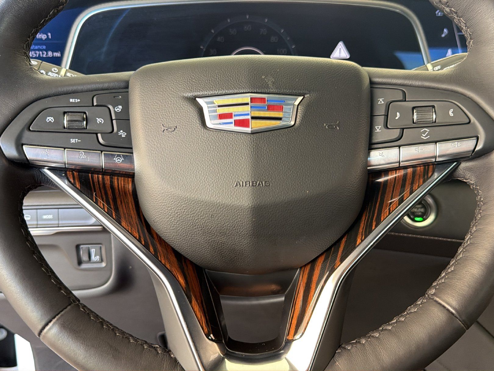 Certified 2023 Cadillac Escalade ESV Premium Luxury w/ LPO, Illumination Package AWD/4WD image 20